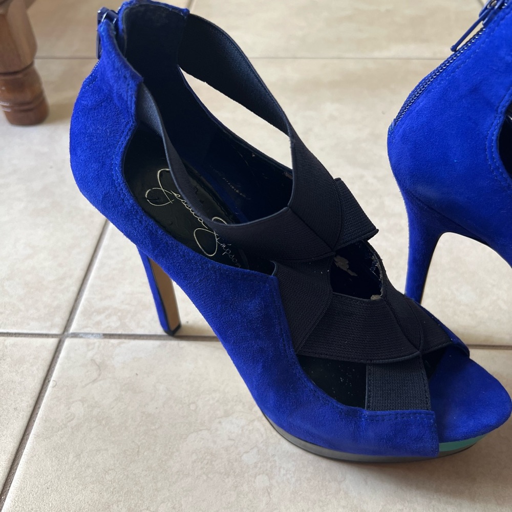 Jessica Simpson Heels - Picture 2 of 12